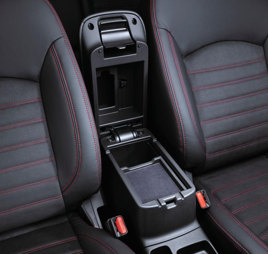 Детали интерьера Mitsubishi RVR (GA3W) 2019 года  (JP) (фото 21 из 25)